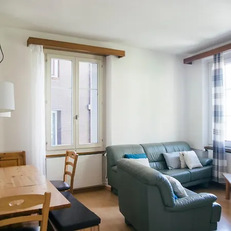 Between Lakes - 54 아파트 *