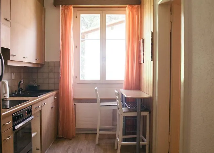 Between Lakes - 54 Інтерлакен