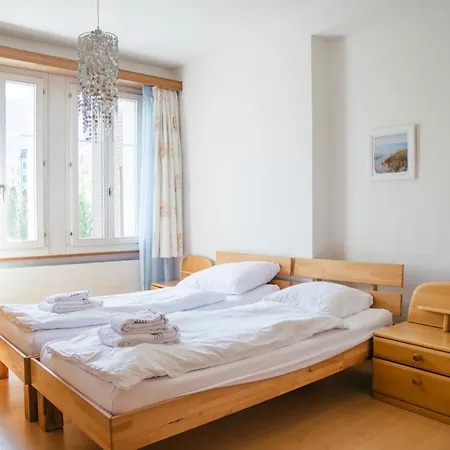 Between Lakes - 54 * Interlaken