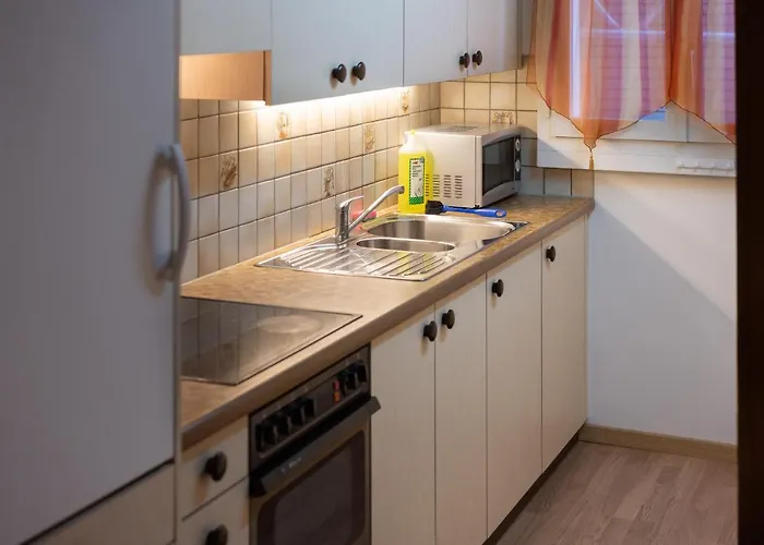 Between Lakes - 54 Lägenhet