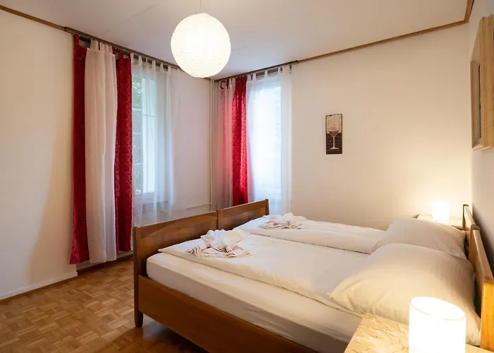 Between Lakes - 54 Apartman